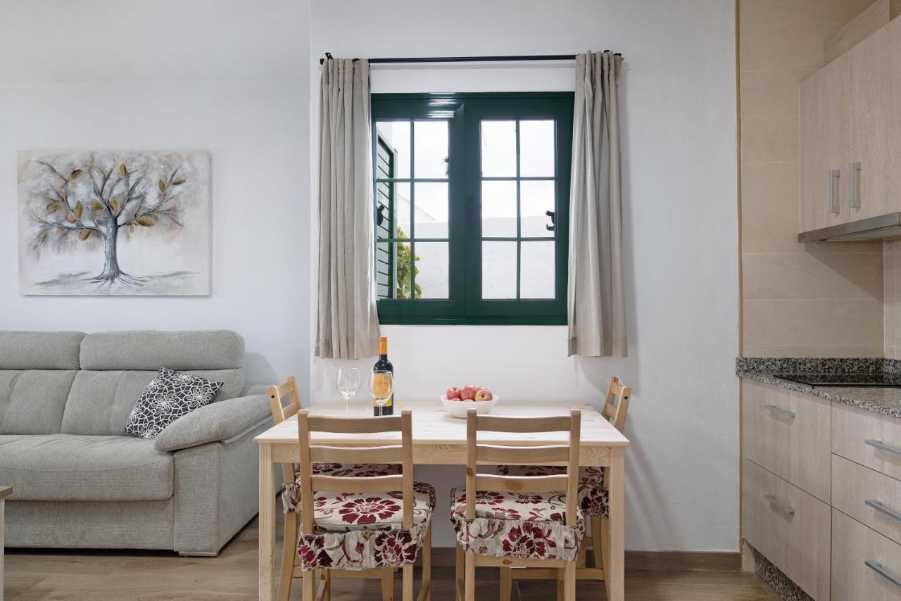 Apartamento Rubi Tías Dış mekan fotoğraf